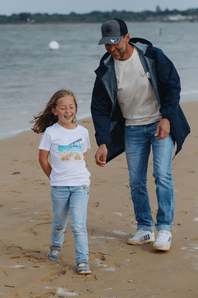 VESTE IMPERMÉABLE BLEU MARINE - BRODERIE BEIGE